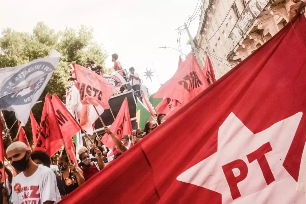 Eleição do PT acontece neste domingo