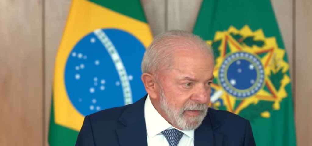 “Trump não tem o direito de acordar e achar que pode ameaçar um país”, diz Lula