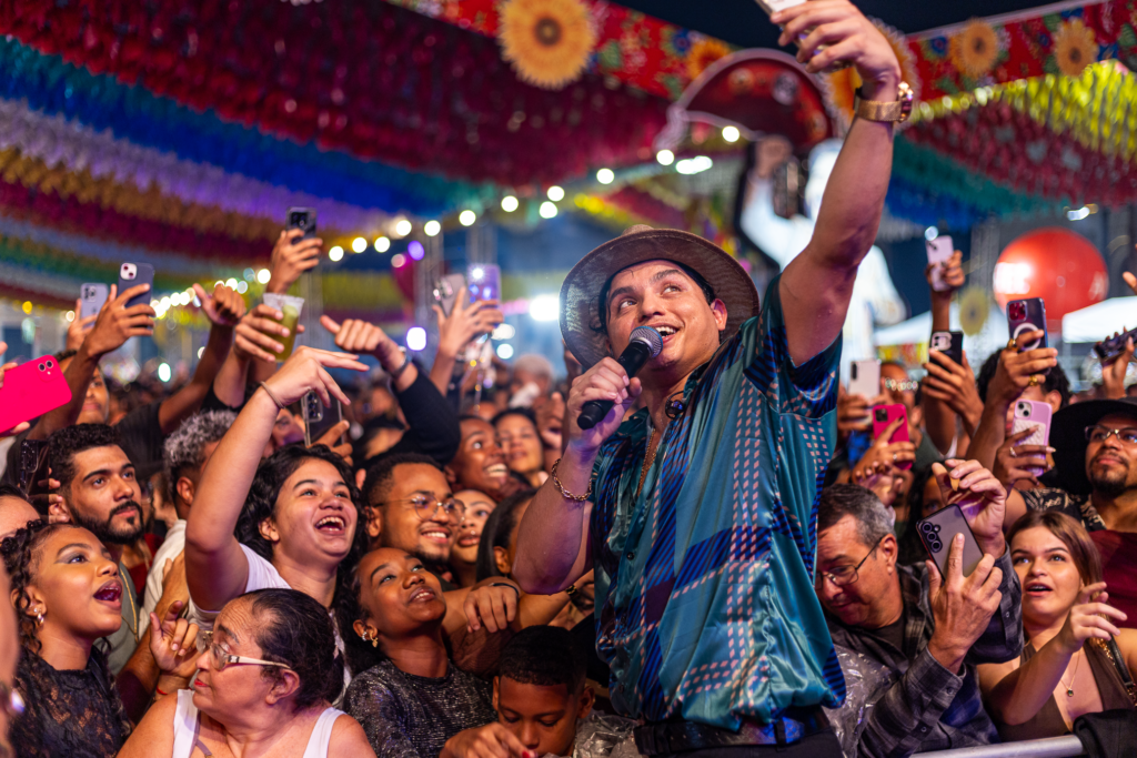 Última noite do São João de Mata reúne multidão e encerra festa com chave de ouro